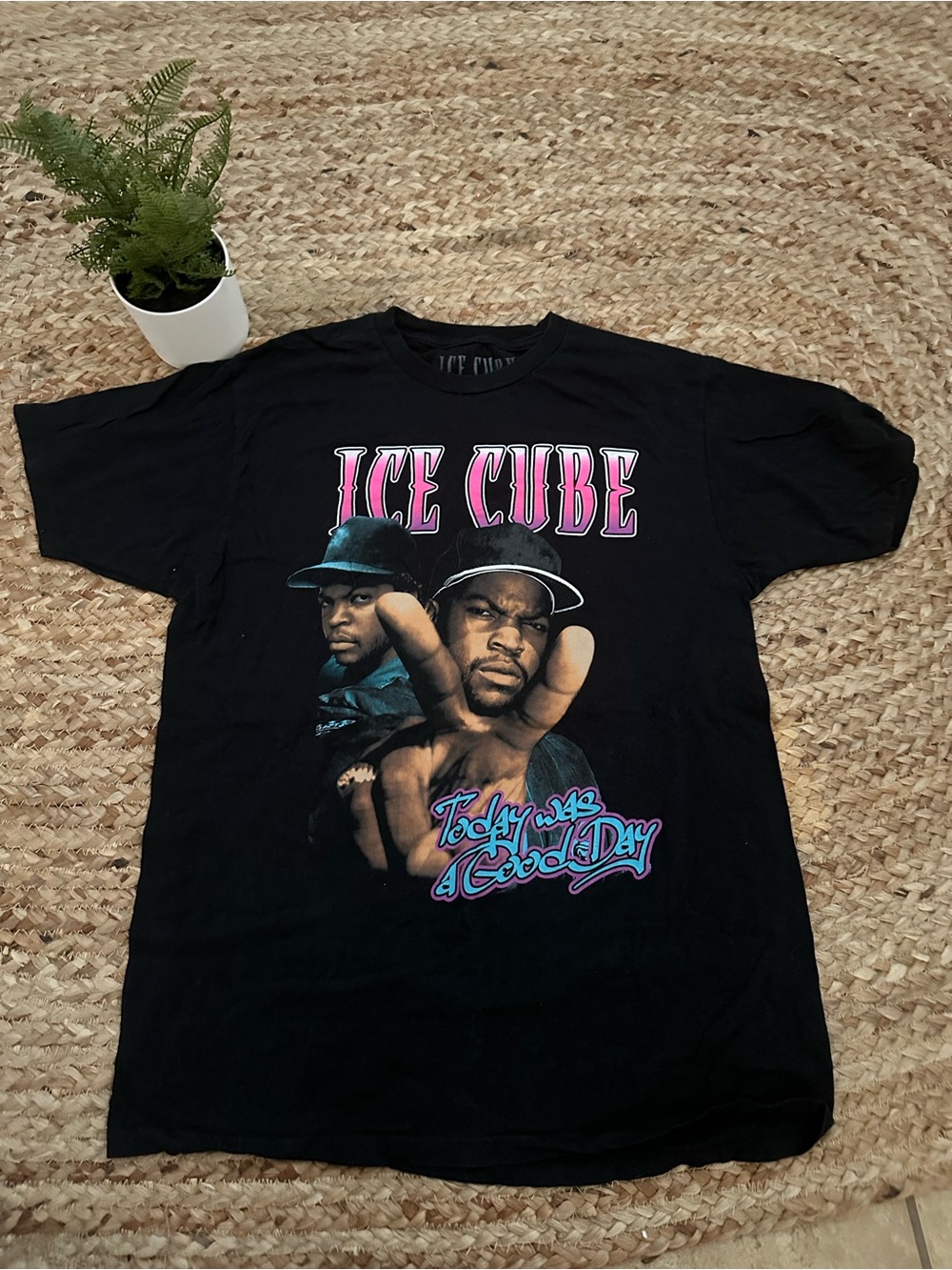 ICE CUBE TEE